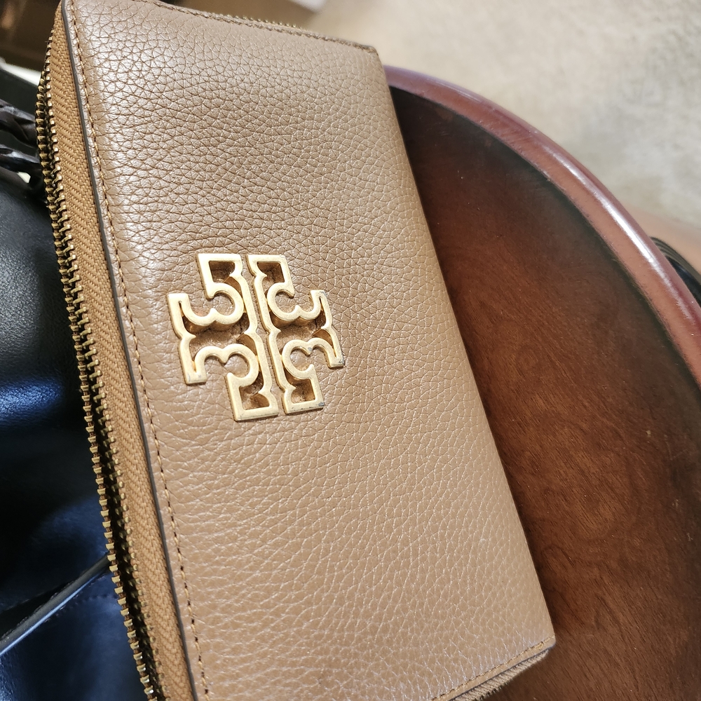 Tory Burch Wallet